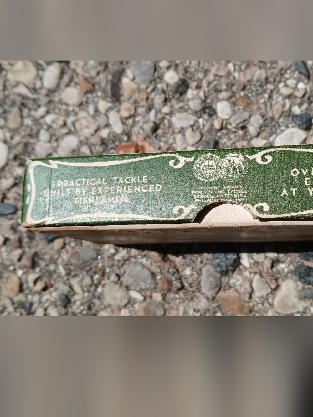 Famous Bait Metal Fishing Lure in Green and Silver - Picture 7 of 8